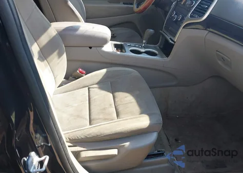 2012 Jeep Grand Cherokee Laredo z USA, uszkodzony, nr VIN 1C4RJEAGXCC223095